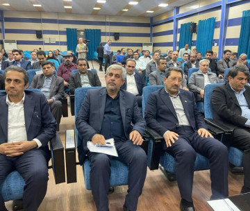 در نشست فعالان اقتصادی جنوب کرمان با وزیر صمت تاکید شد؛ بی توجهی به ظرفیت های حوزه صنعت و معدن جنوب کرمان