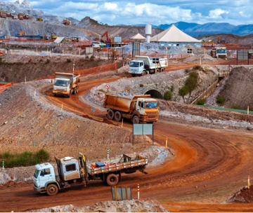 تشدید رقابت قدرت‌های اقتصادی جهان بر سر ذخایر معدنی برزیل  آمریکا، اروپا و چین برای به دست آوردن مواد معدنی کمیاب در برزیل رقابت می‌کنند.