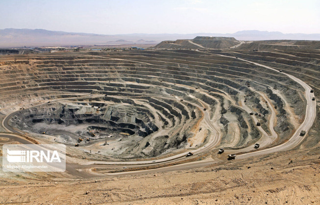 بهشت معادن ایران به قطب آزمایشگاه معدنی تبدیل می‌شود