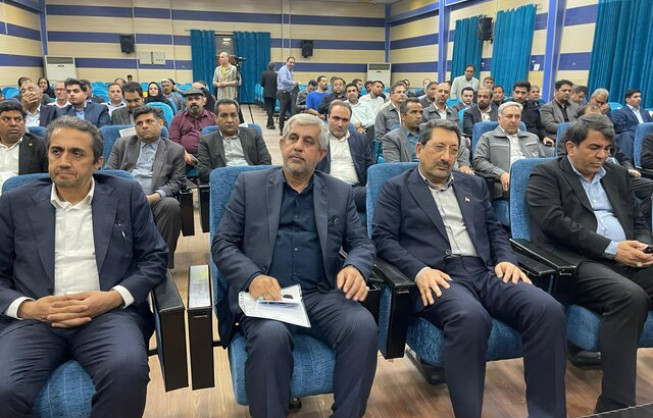 در نشست فعالان اقتصادی جنوب کرمان با وزیر صمت تاکید شد؛ بی توجهی به ظرفیت های حوزه صنعت و معدن جنوب کرمان