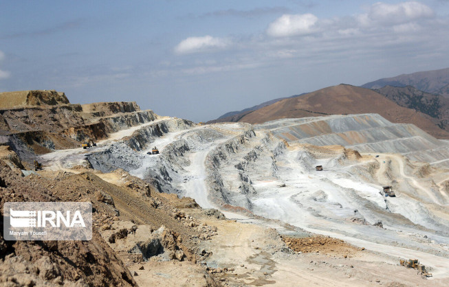 ذخیره قطعی واحدهای معدنی فعال استان بوشهر ۲.۷ میلیارد تن اعلام شد